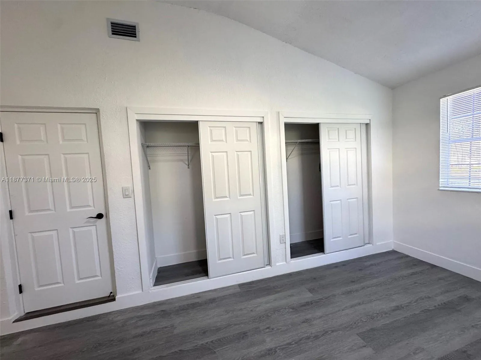 9221 Broad Manor Rd