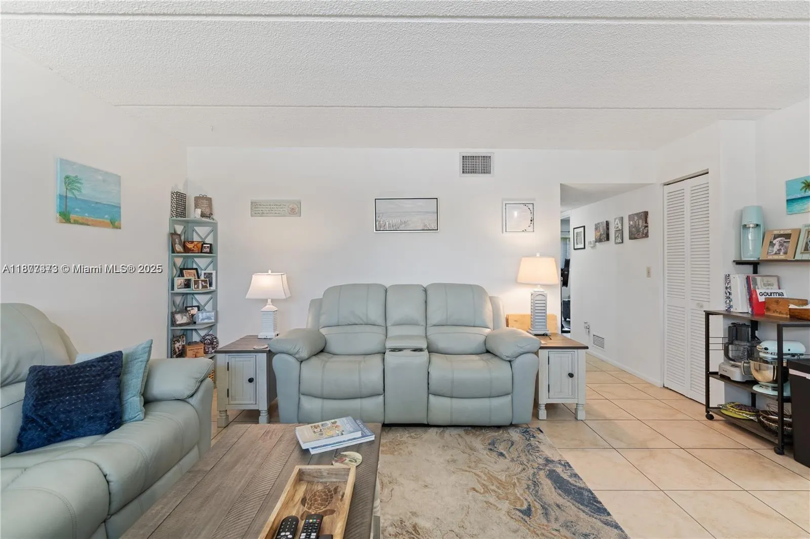 1145 N Shannon, #39