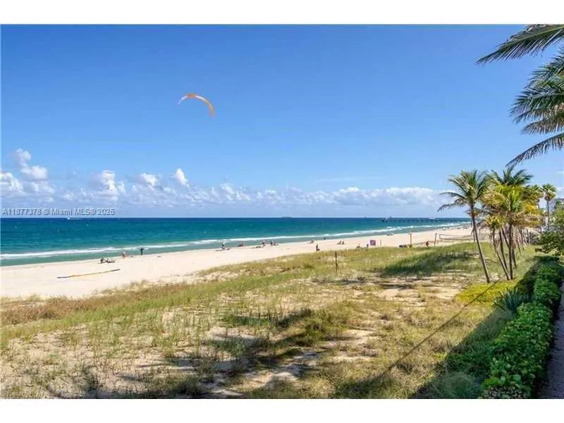 4228 N Ocean Dr, #17