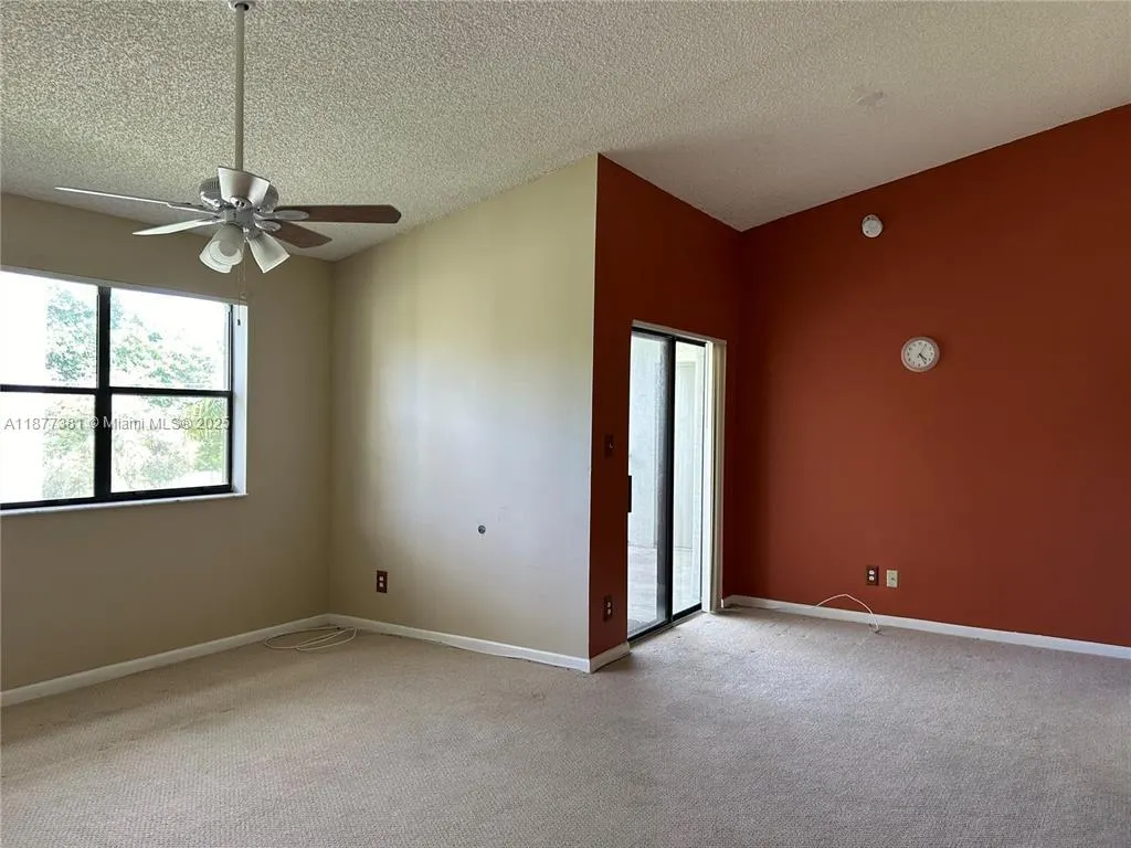 530 S Park Rd, #35-11