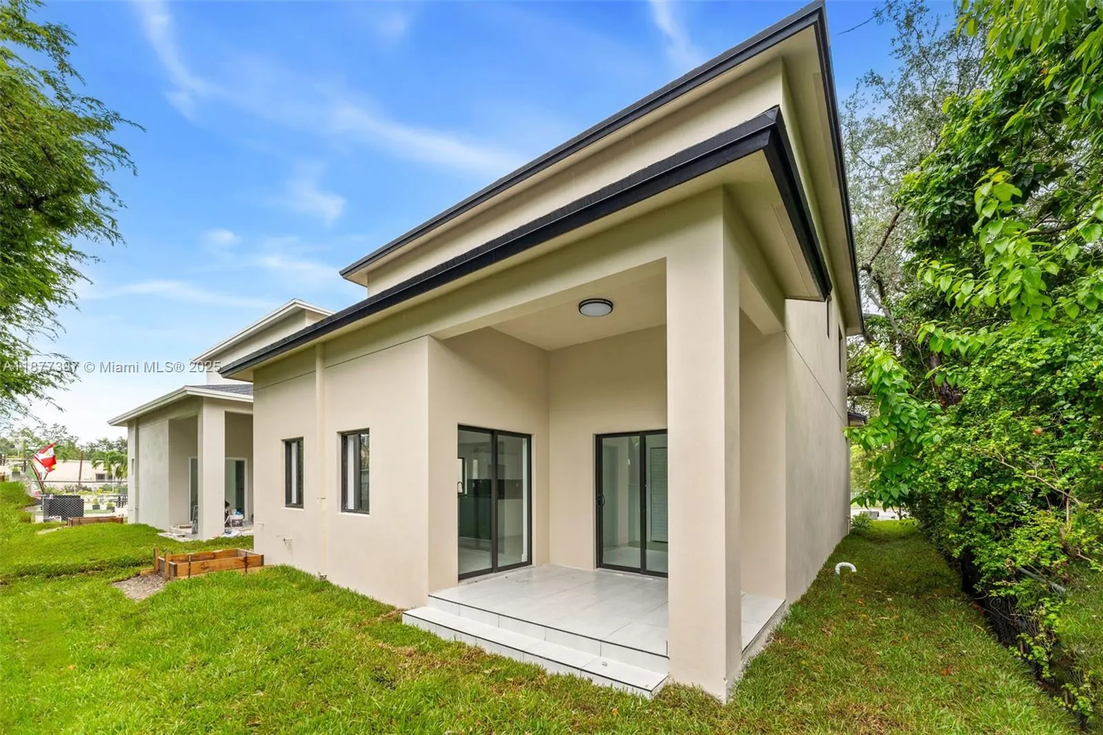 5316 NW 7th Ct