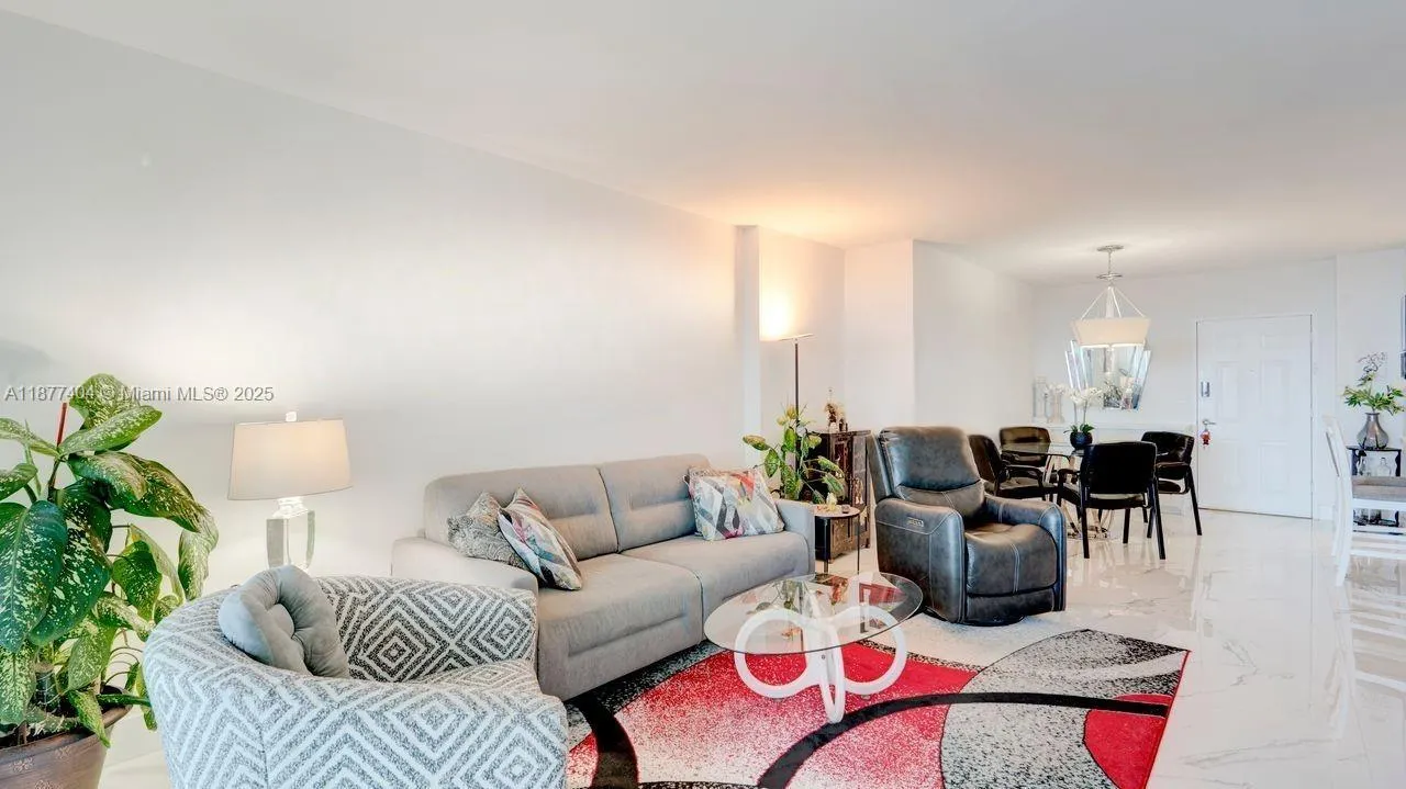 2501 S Ocean Dr, #322