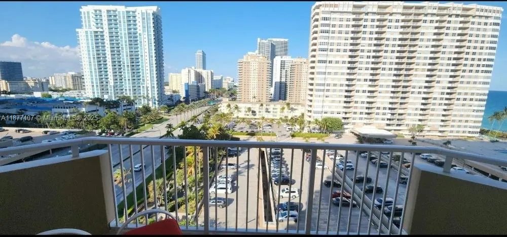 1980 S Ocean Dr, #9M