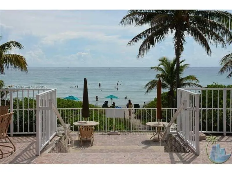 1980 S Ocean Dr, #9M