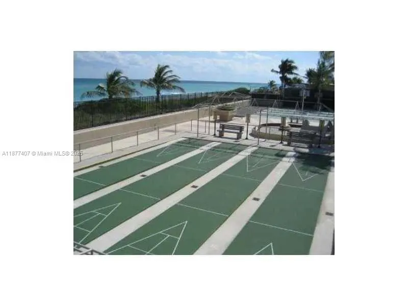 1980 S Ocean Dr, #9M