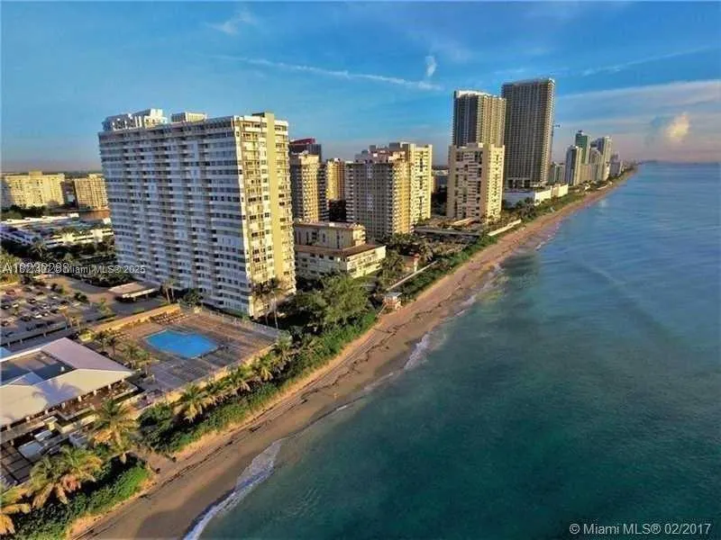 1980 S Ocean Dr, #9M