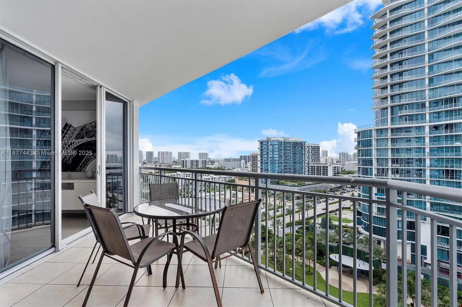 17375 Collins Ave, #1507