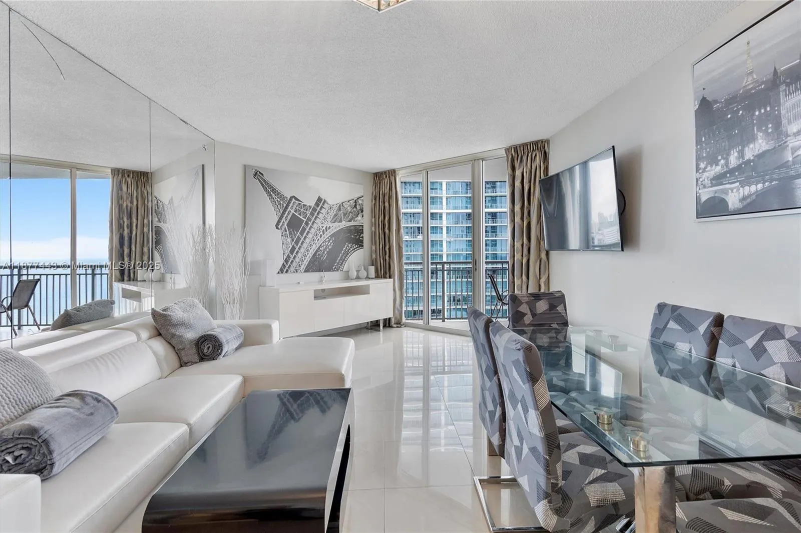 17375 Collins Ave, #1507