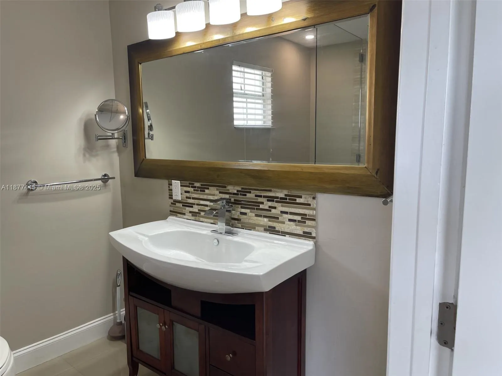 798 Crandon Blvd, #29-C