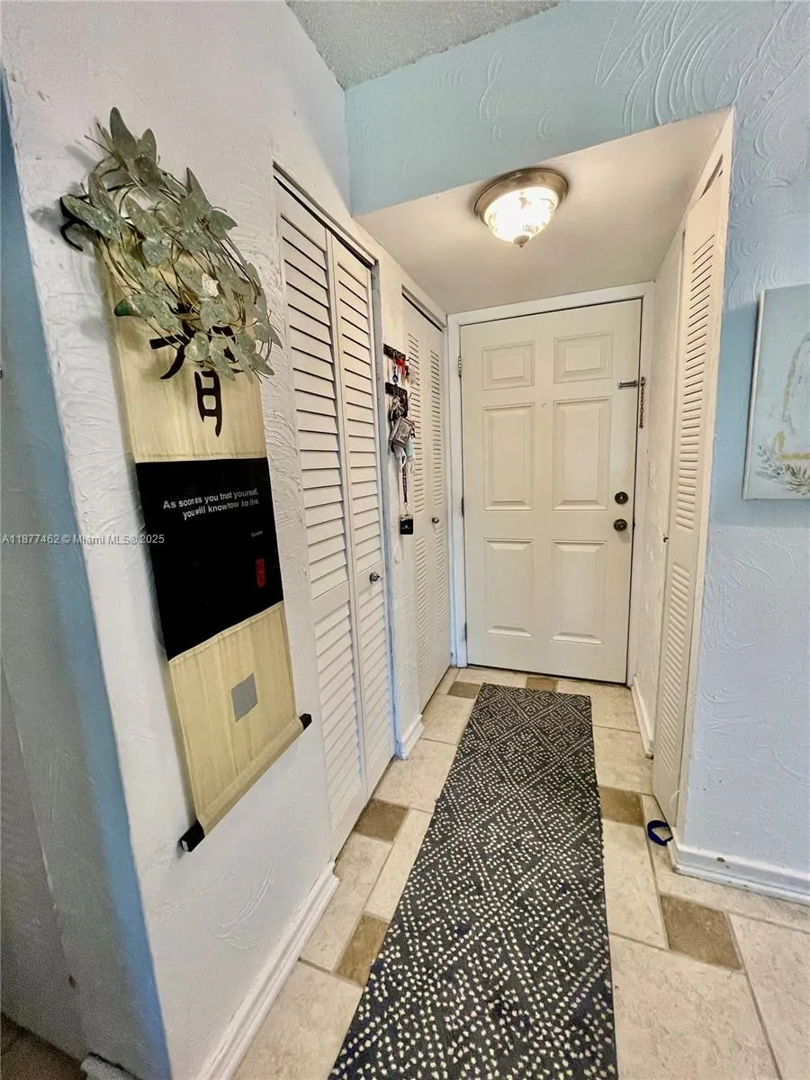 2106 S Cypress Bend Dr, #107