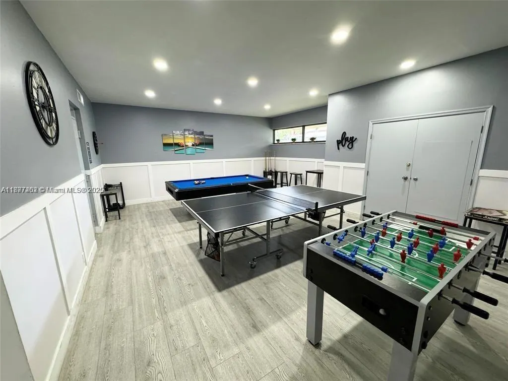 2106 S Cypress Bend Dr, #107