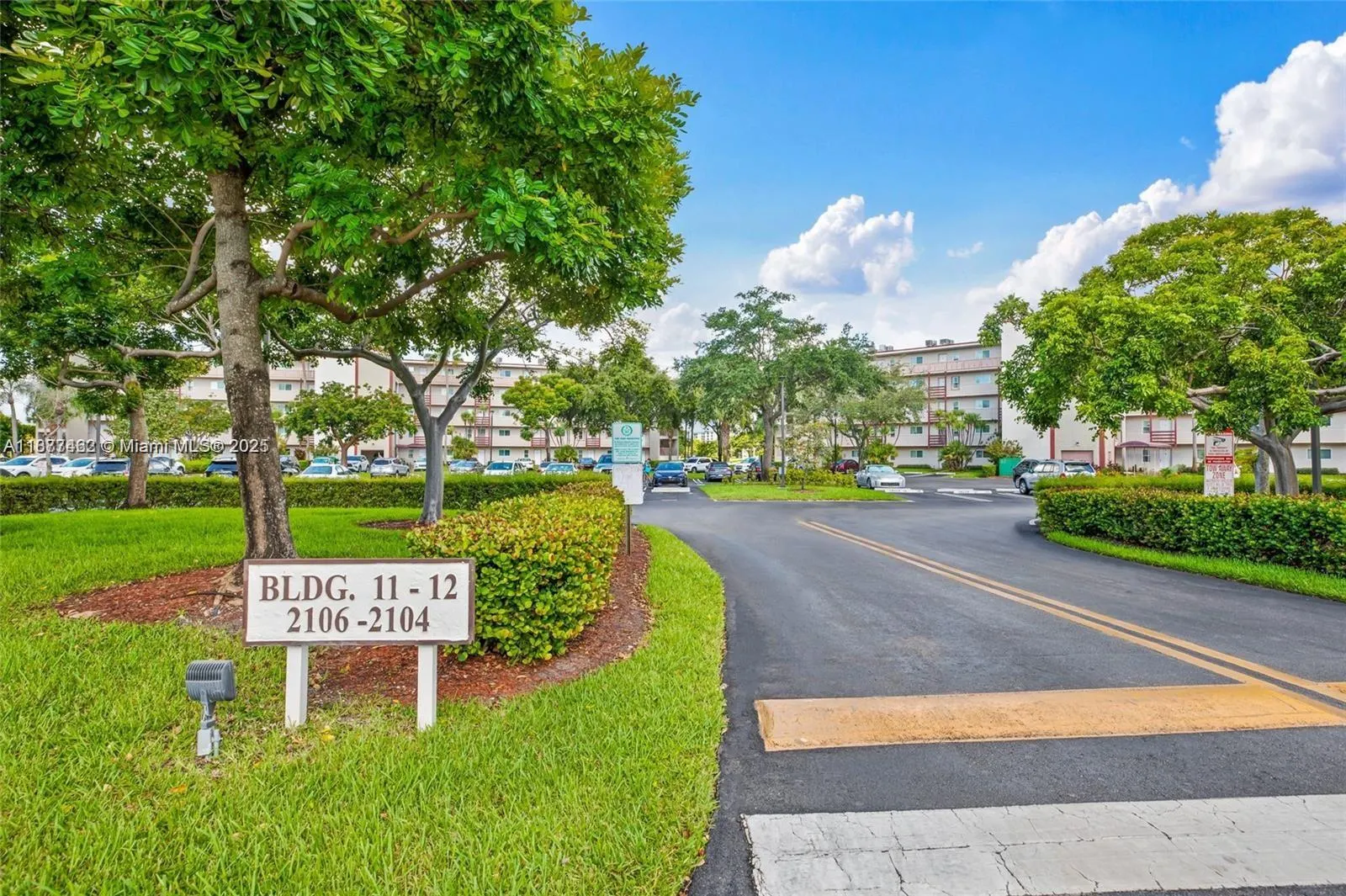 2106 S Cypress Bend Dr, #107