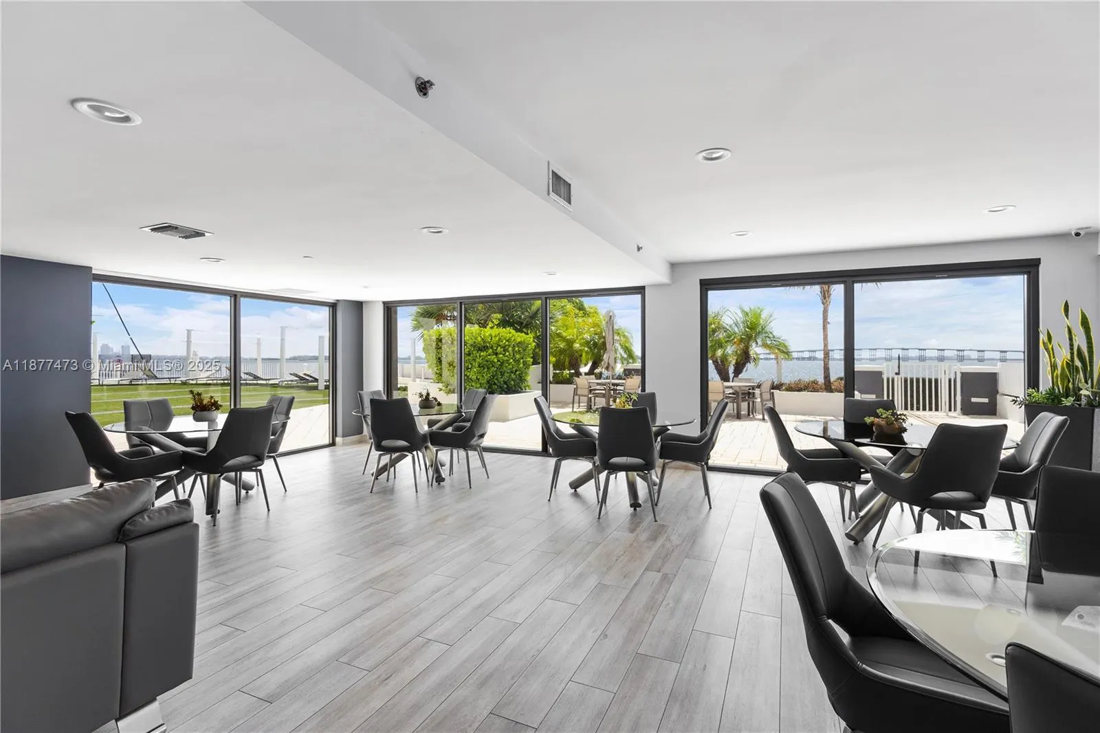 200 SE 15th Rd, #6F