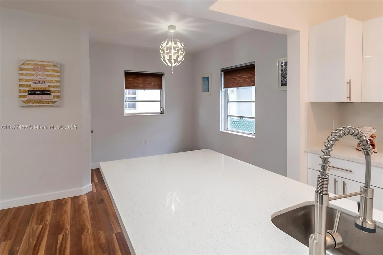 1205 Marseille Dr, #27