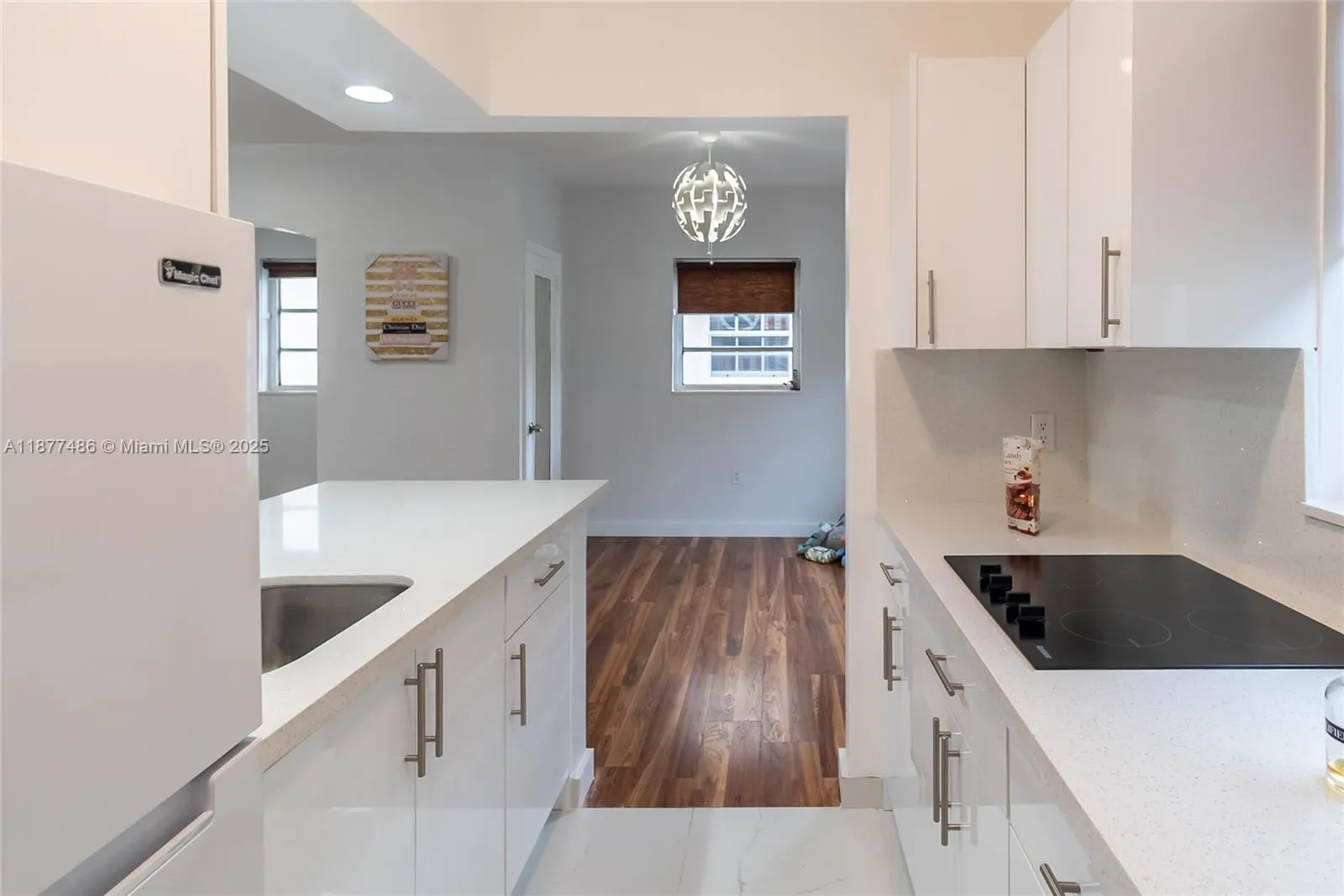 1205 Marseille Dr, #27