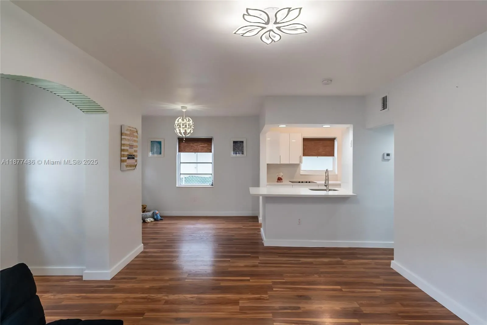 1205 Marseille Dr, #27