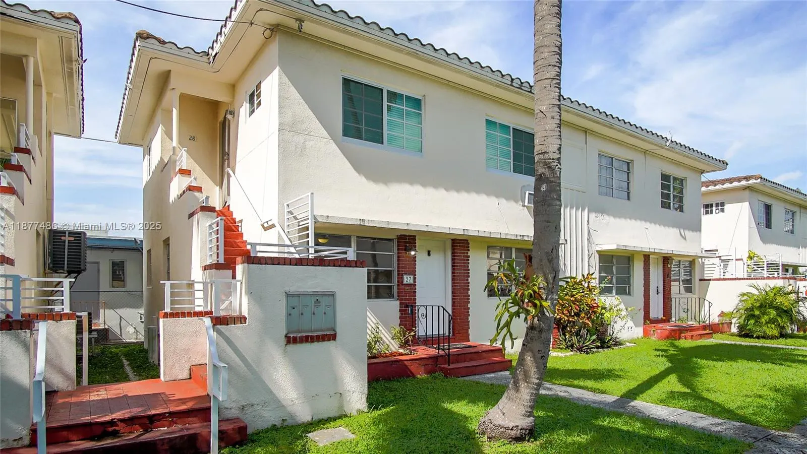 1205 Marseille Dr, #27