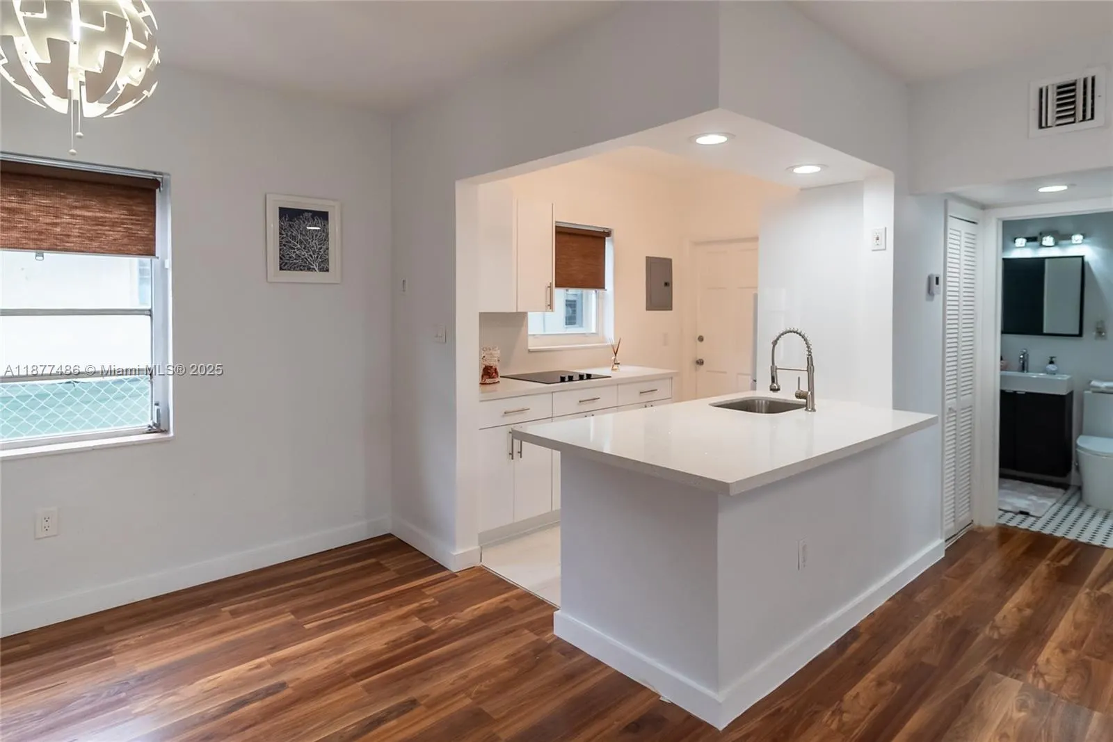 1205 Marseille Dr, #27