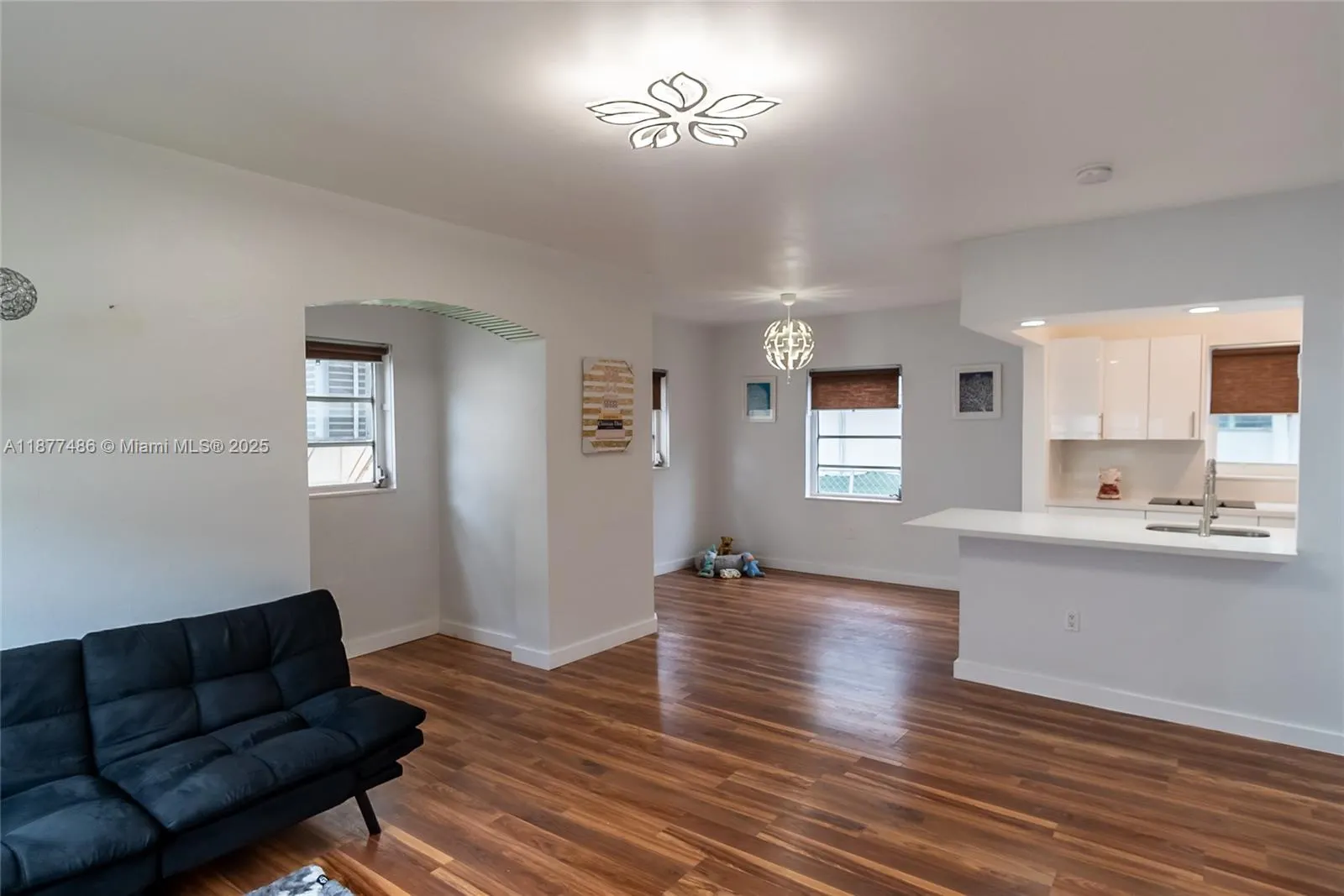 1205 Marseille Dr, #27