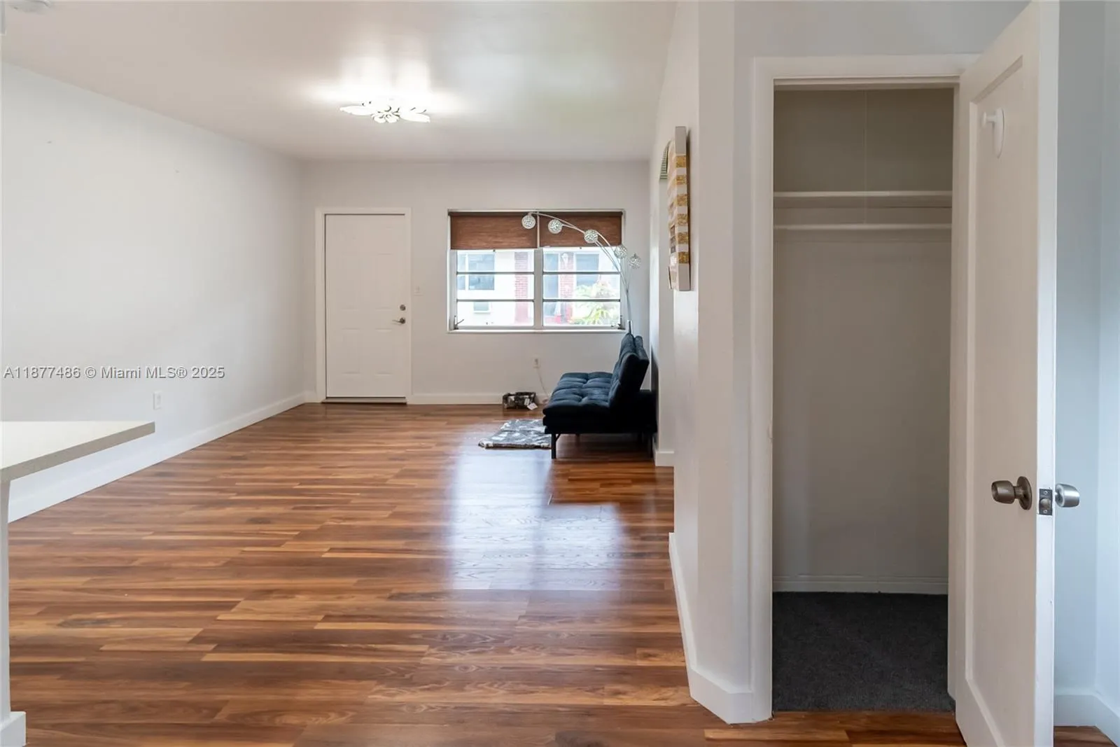 1205 Marseille Dr, #27