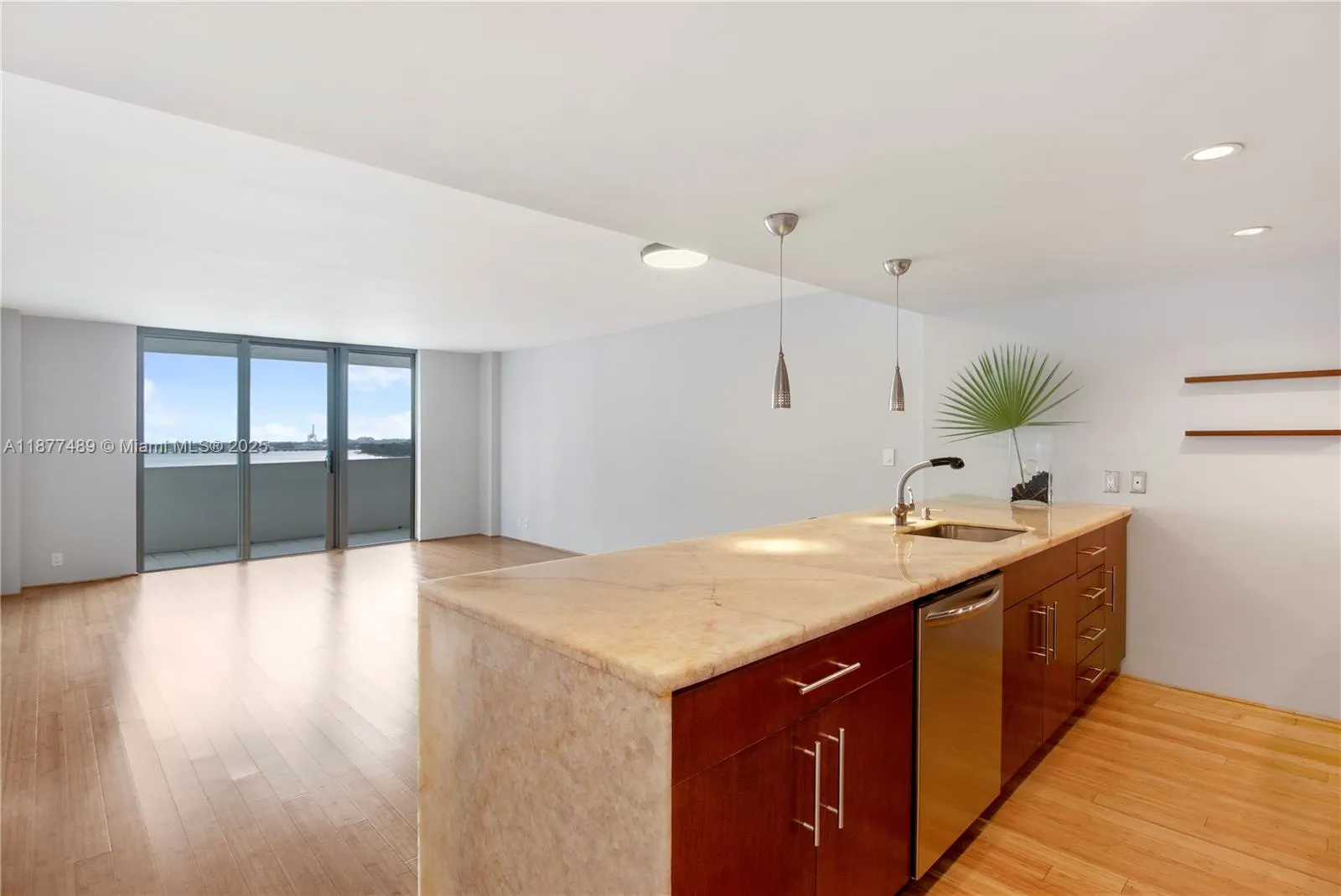 5 Island Ave, #11F