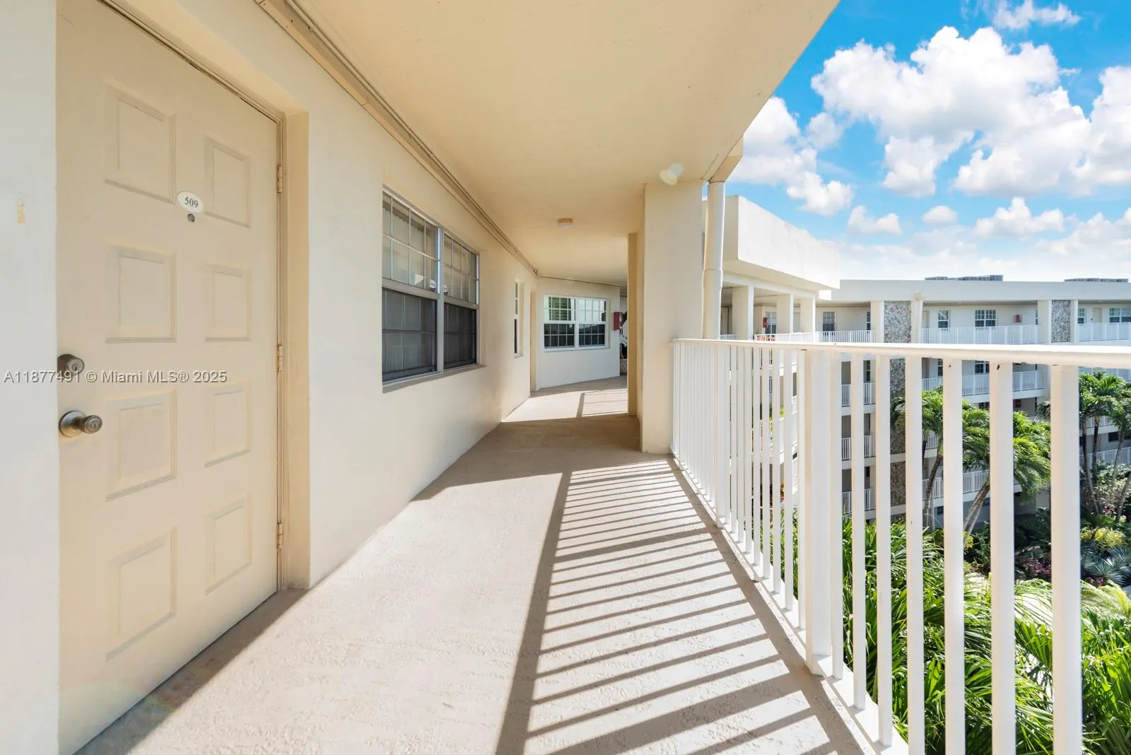 800 Cypress Grove Dr, #509