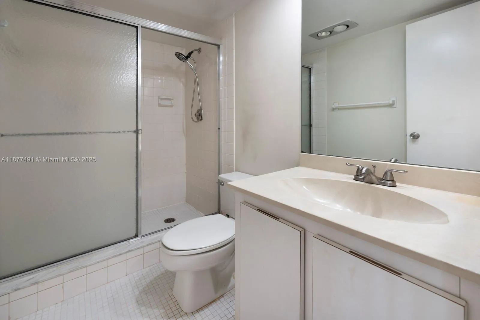 800 Cypress Grove Dr, #509