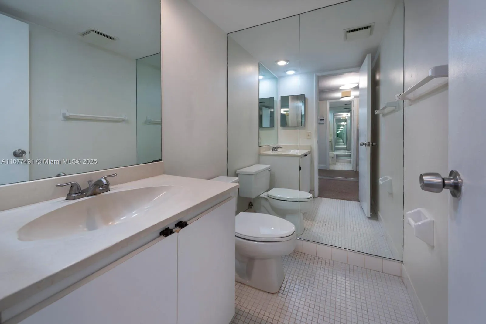 800 Cypress Grove Dr, #509
