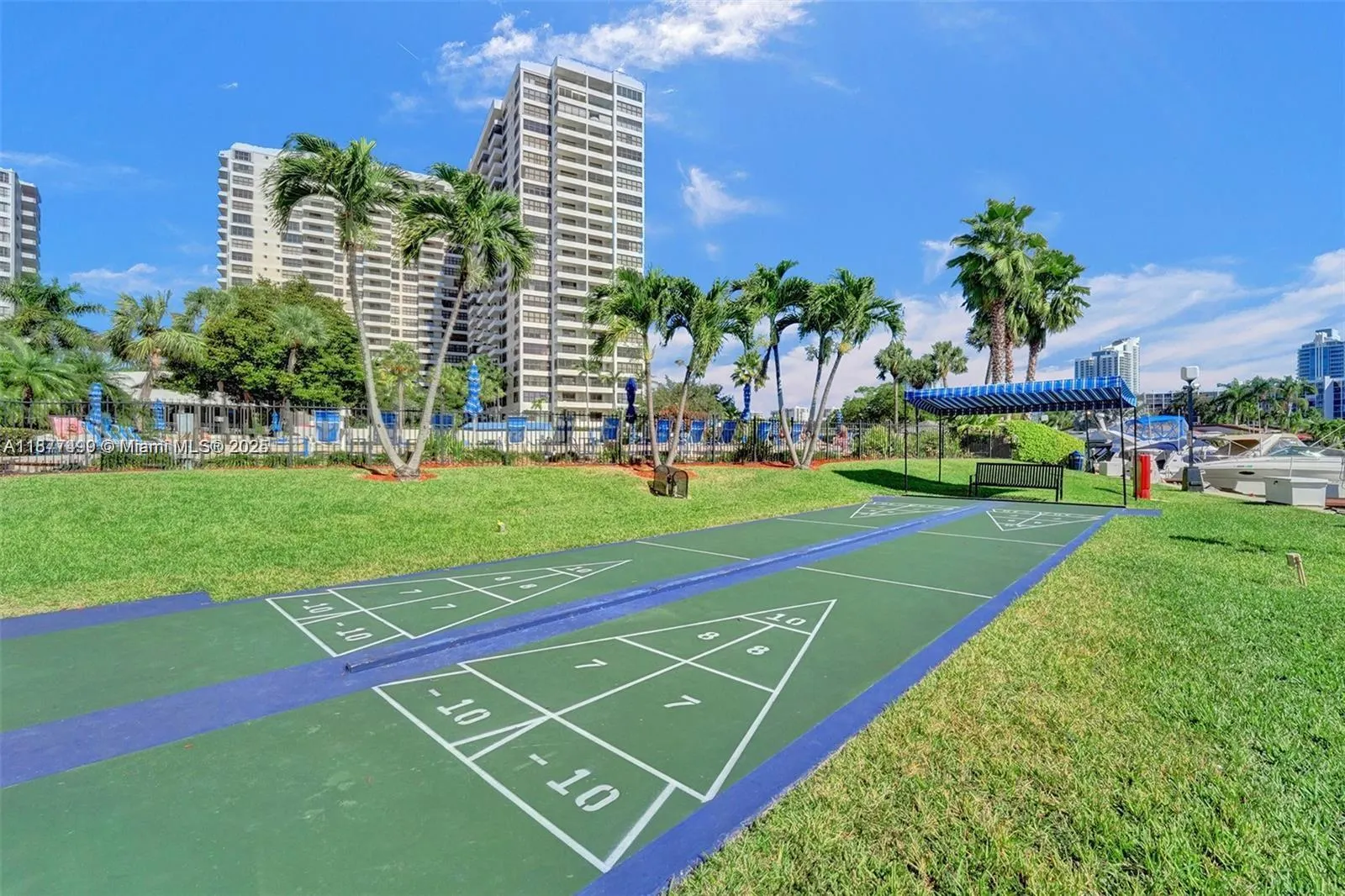 500 Three Islands Blvd, #320
