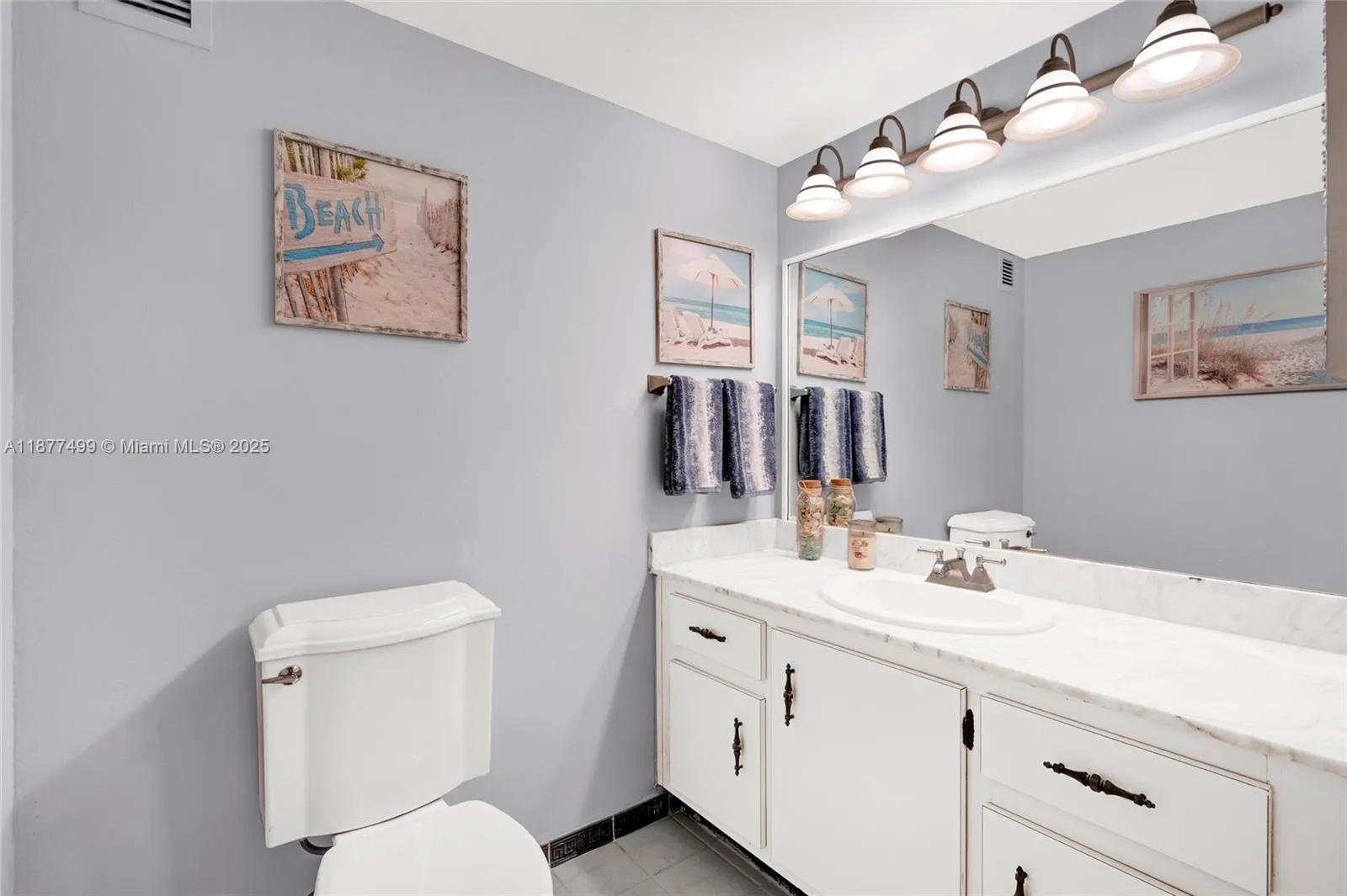 500 Three Islands Blvd, #320