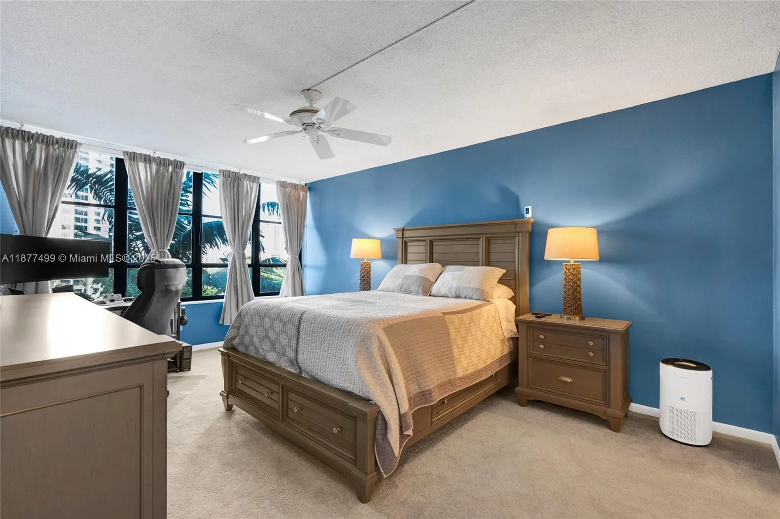 500 Three Islands Blvd, #320
