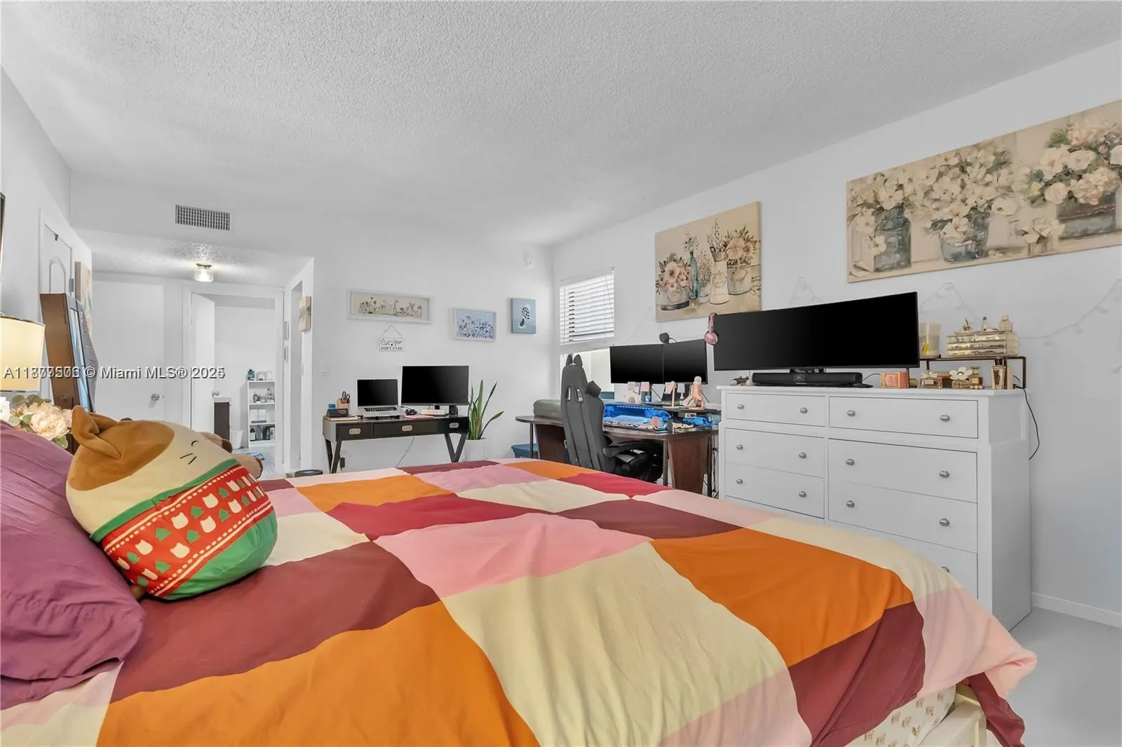 491 Ives Dairy Rd, #202-5