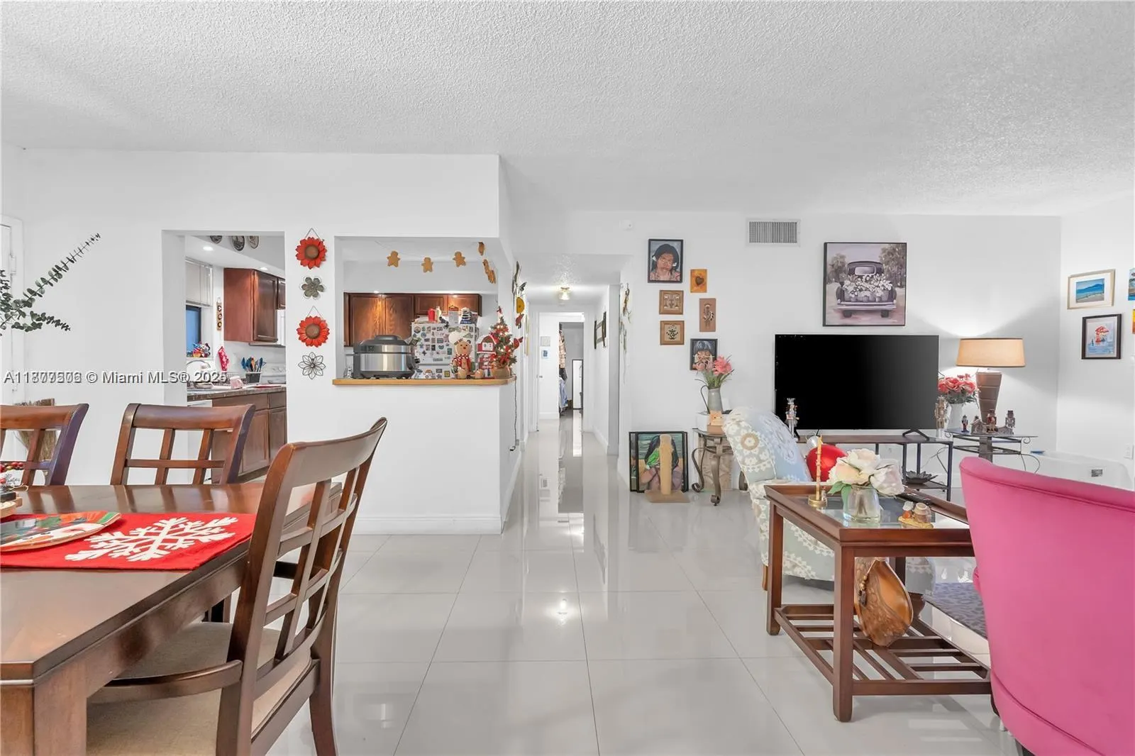 491 Ives Dairy Rd, #202-5