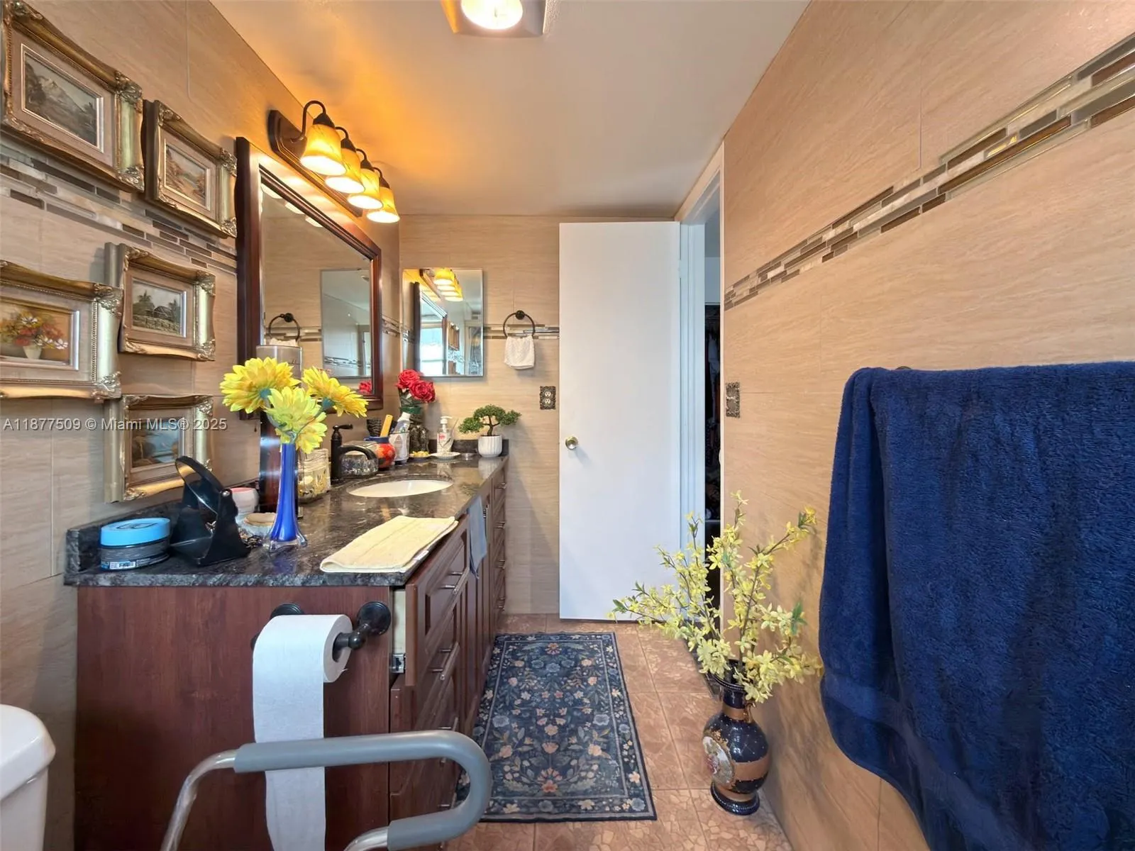 4740 NW 21st St, #207