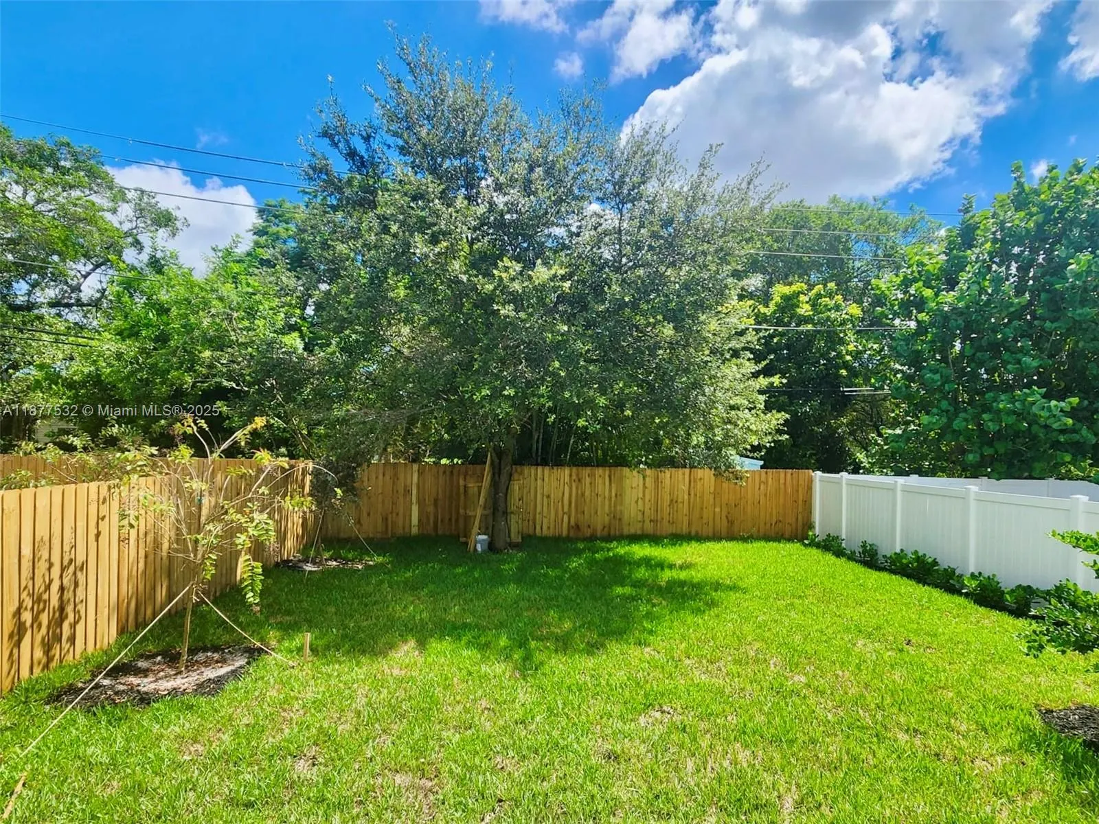 1212 NW 4th Ave