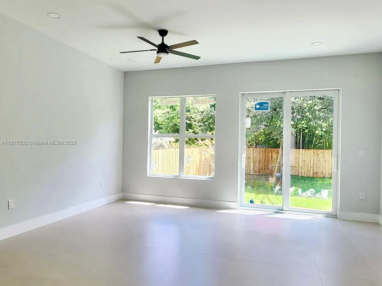 1212 NW 4th Ave