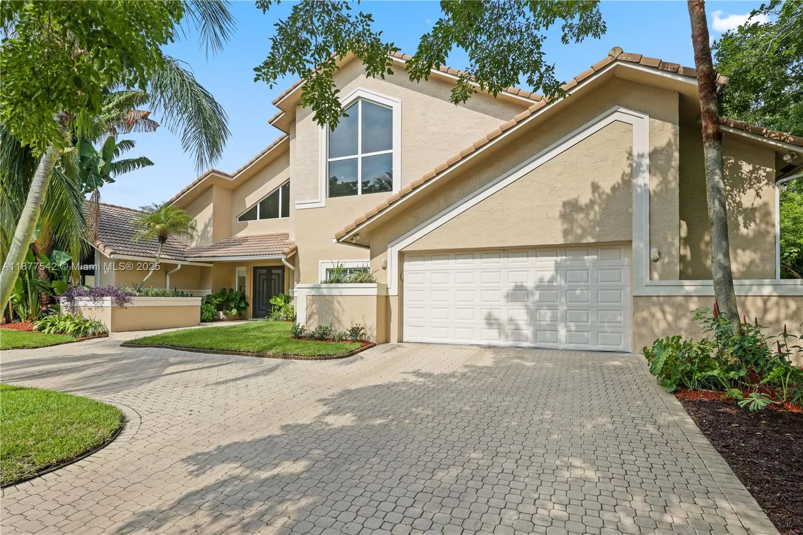 10075 Vestal Pl