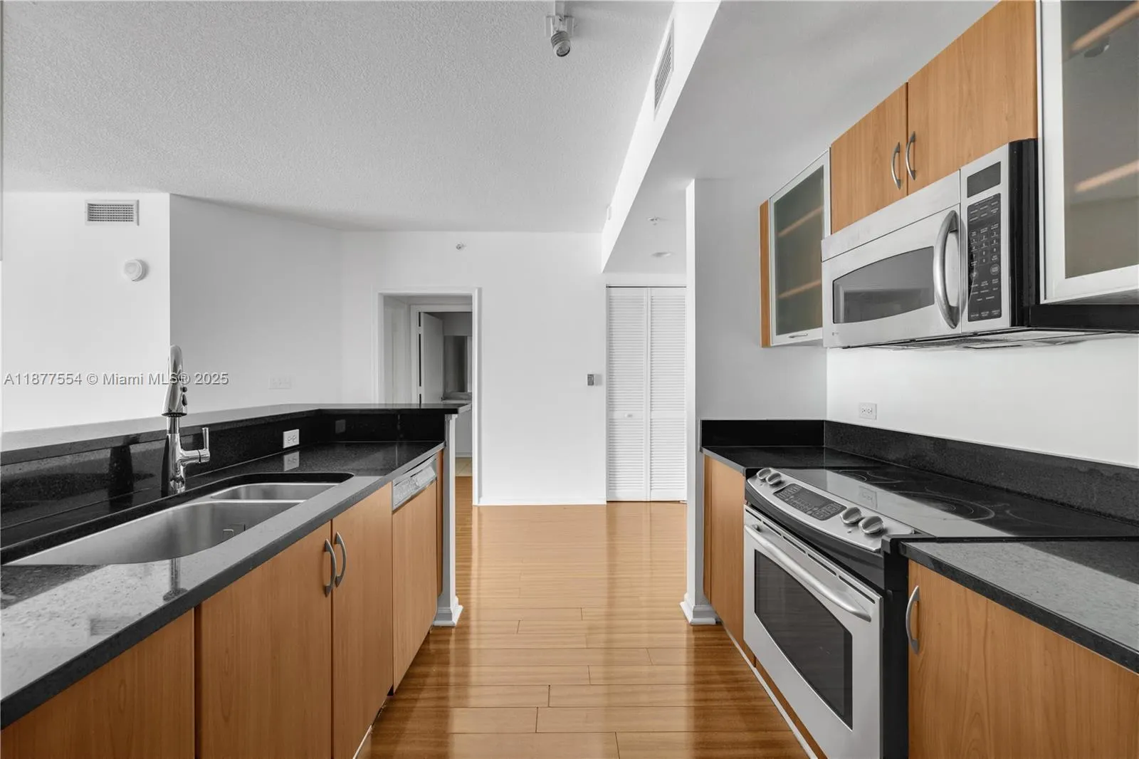 18800 NE 29th Ave, #230