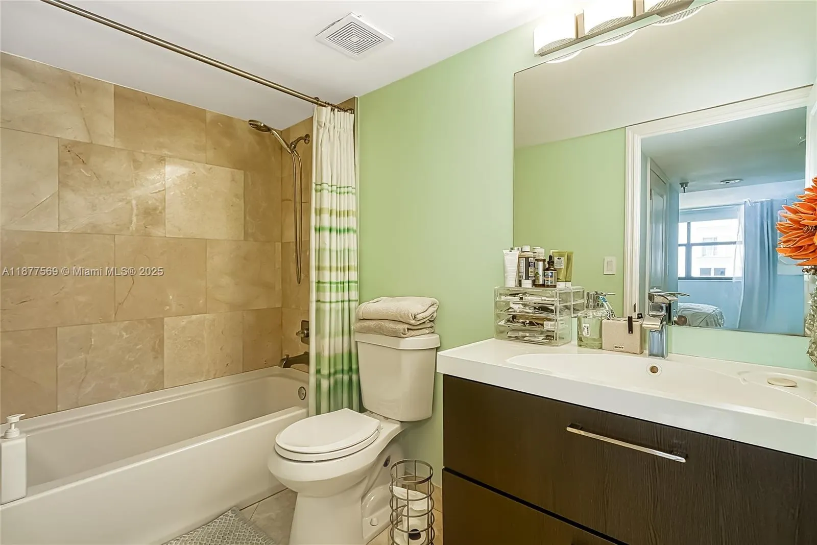 290 174th St, #1709