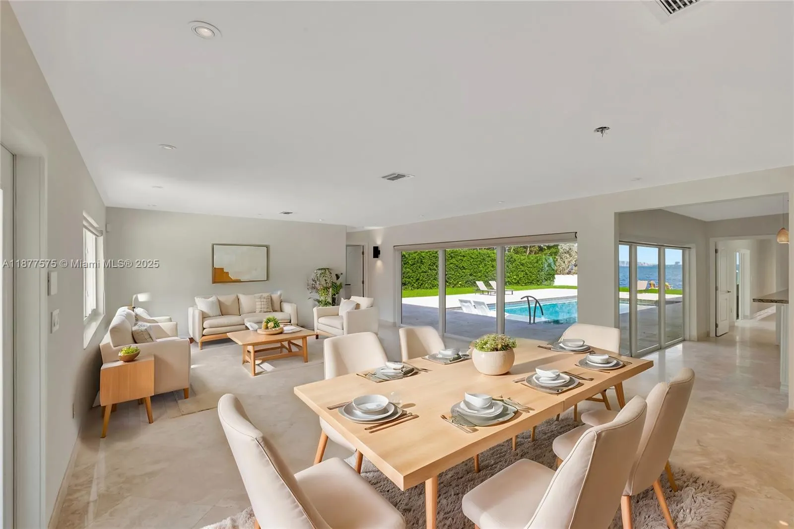 200 Harbor Dr