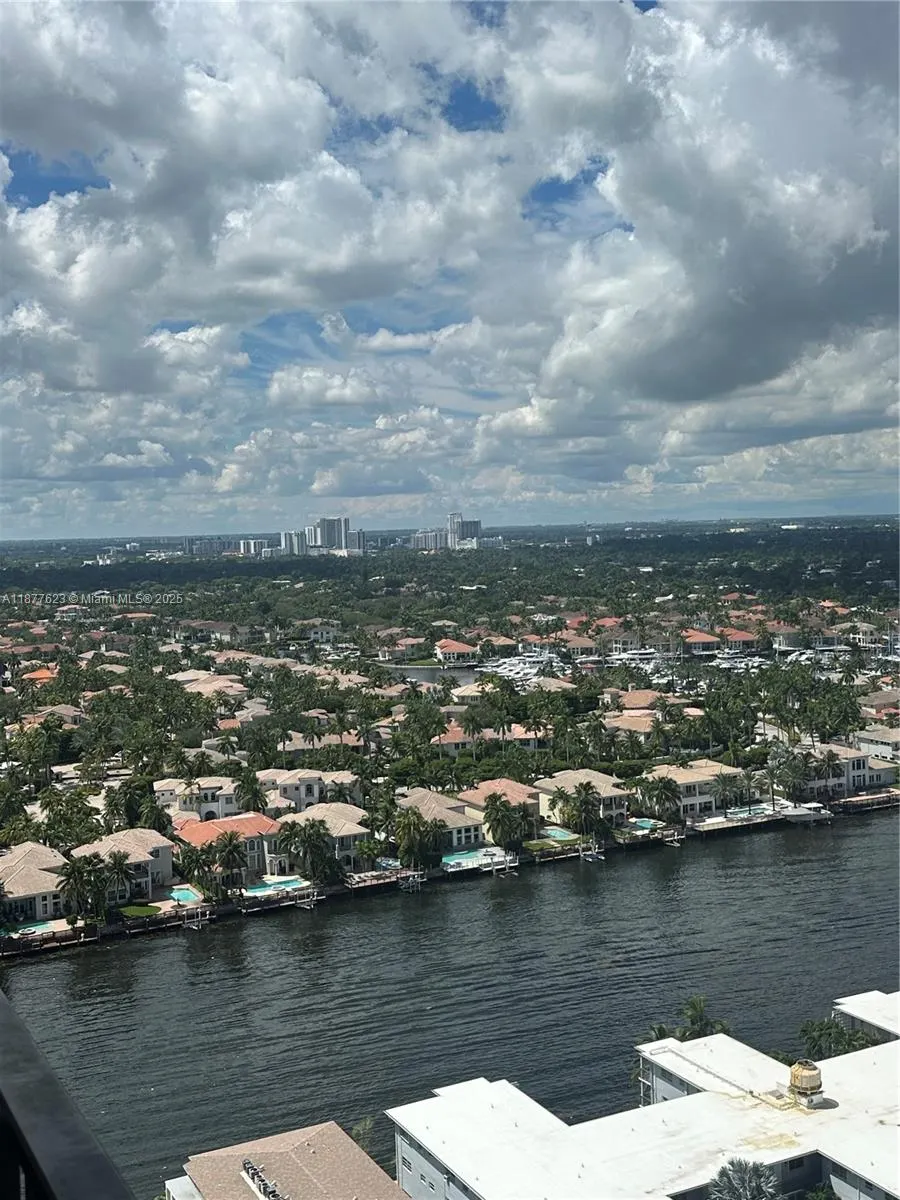 2401 S Ocean Dr, #2504