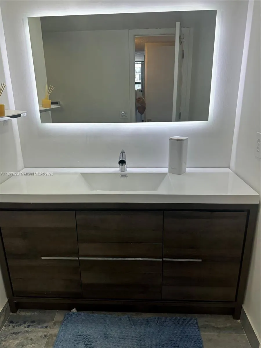 2401 S Ocean Dr, #2504