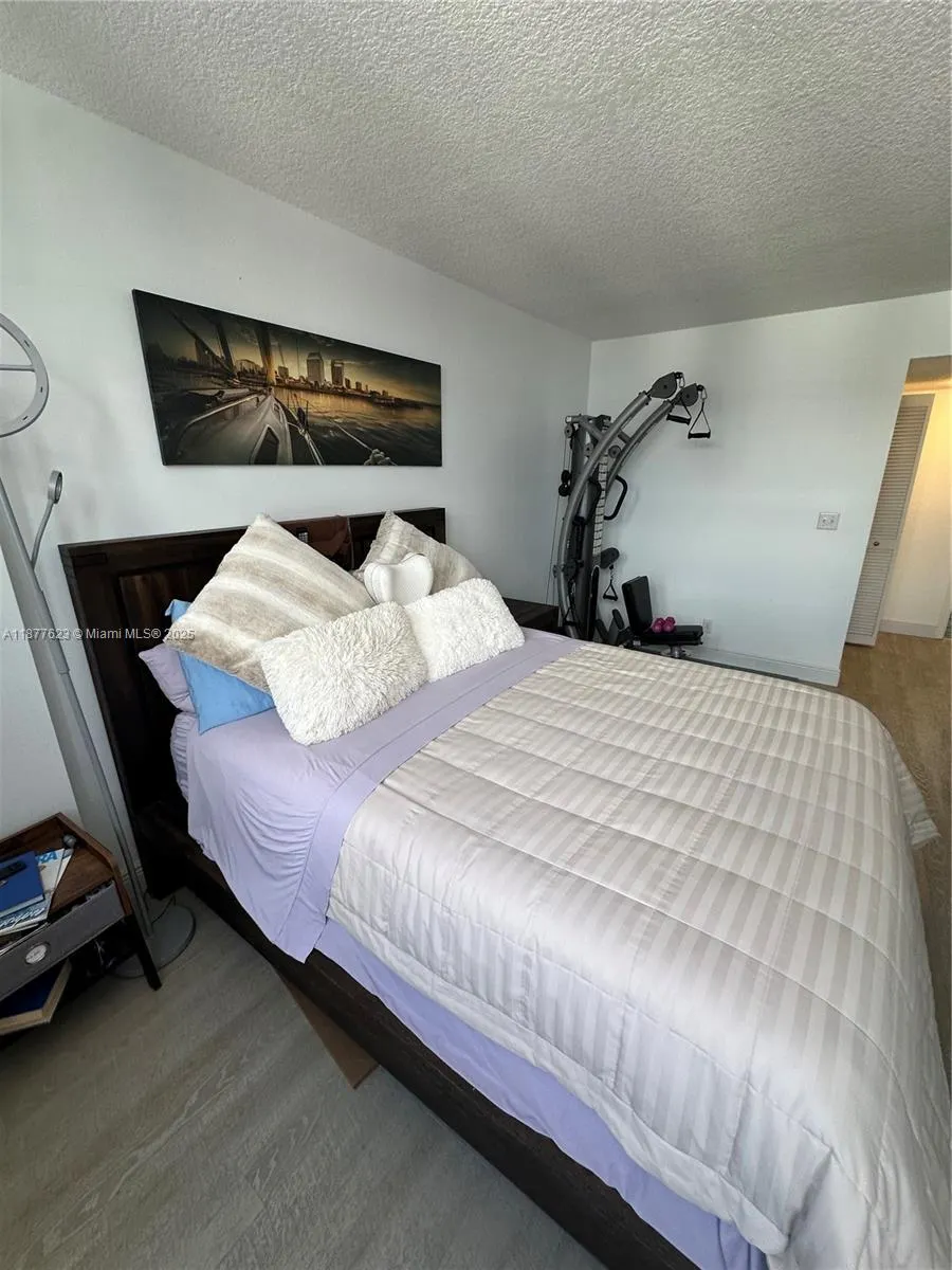 2401 S Ocean Dr, #2504