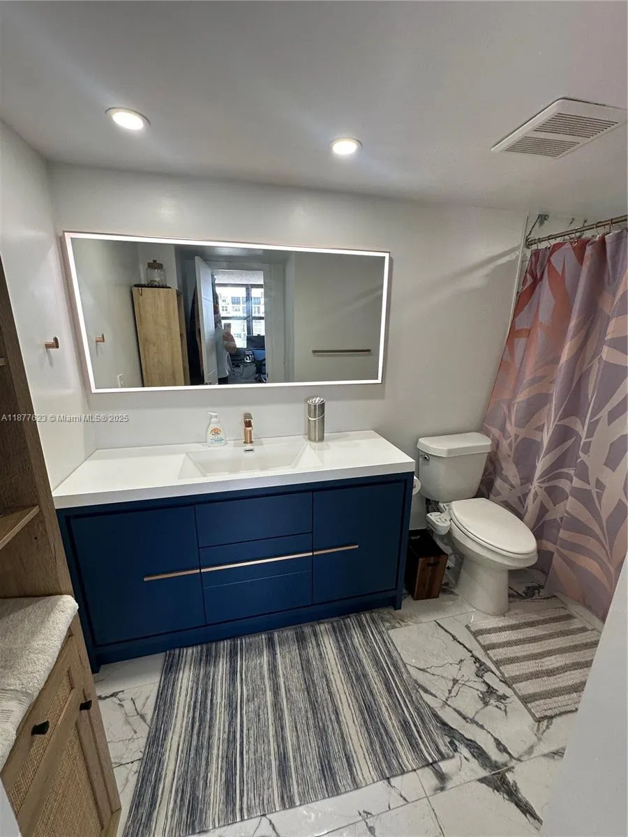2401 S Ocean Dr, #2504