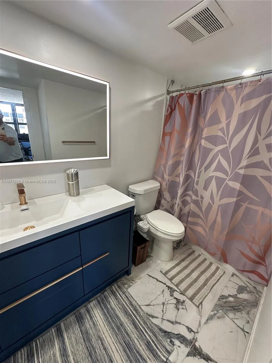 2401 S Ocean Dr, #2504