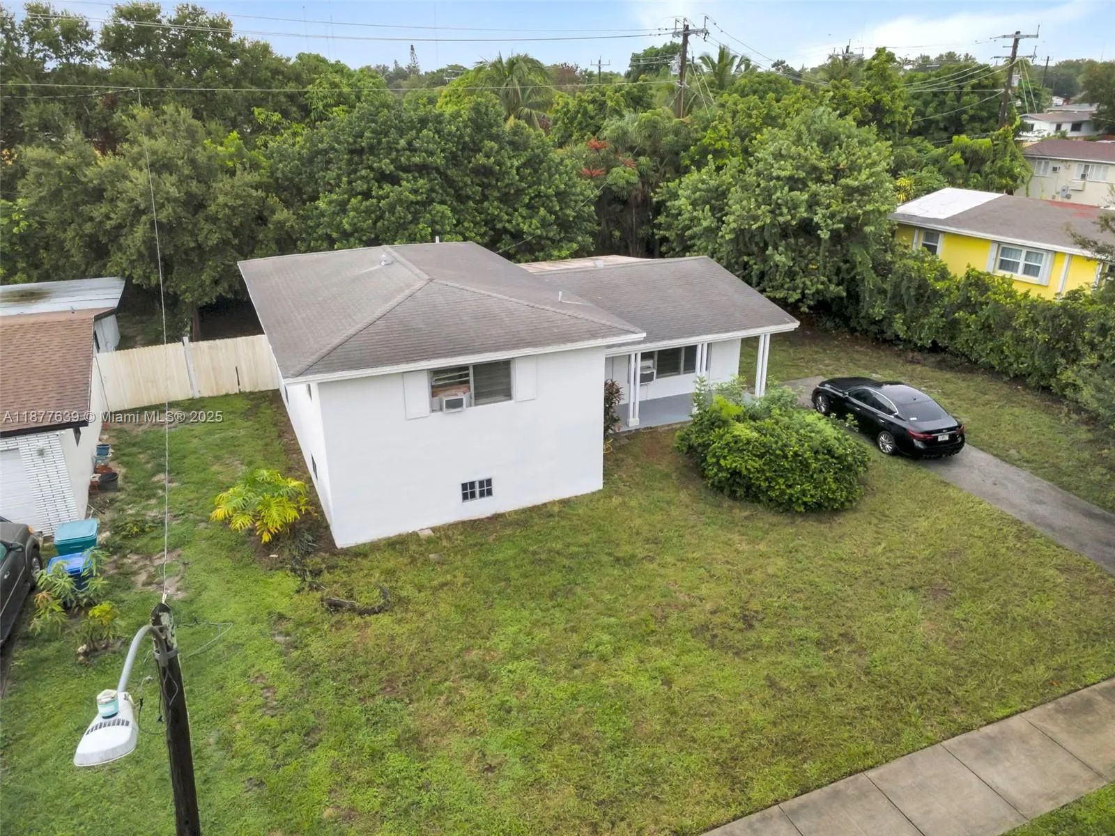 20400 NE 14th Ave