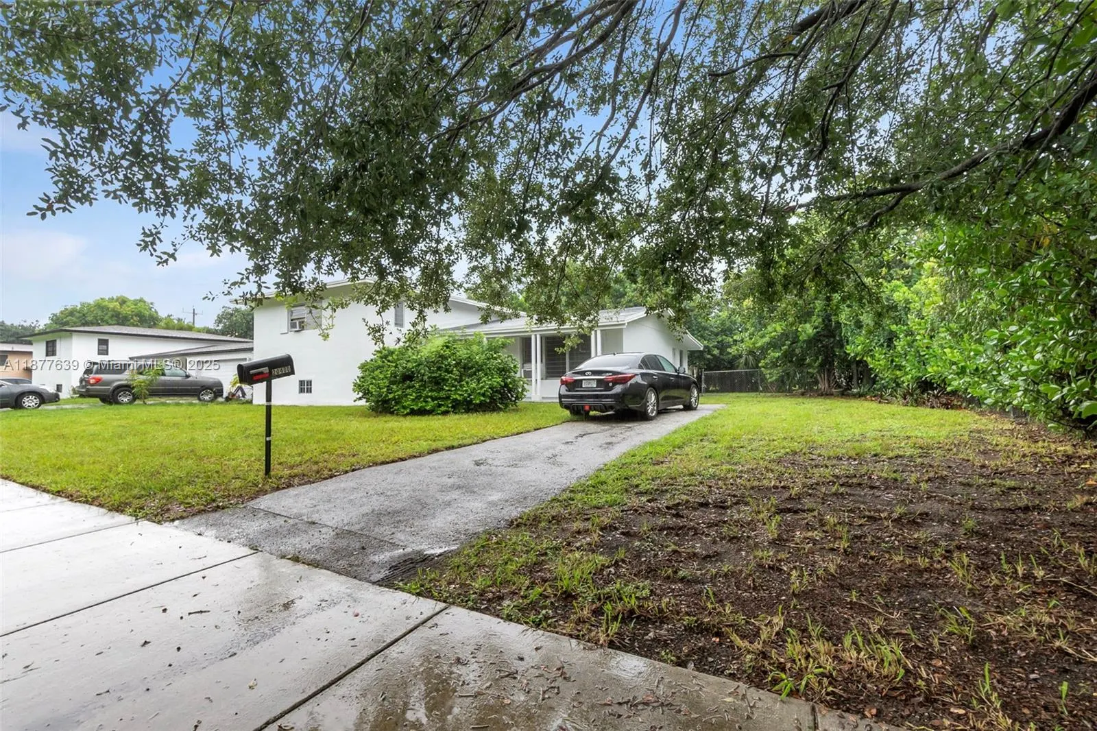 20400 NE 14th Ave