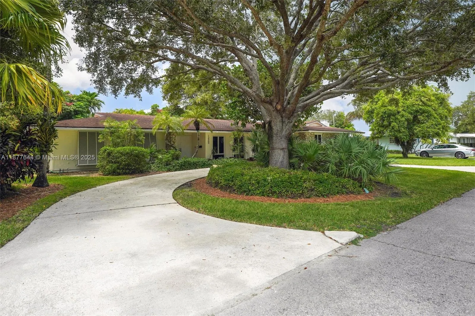 13900 SW 72nd Ct