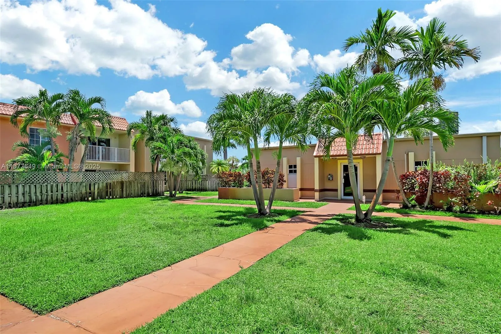 5000 NW 79th Ave, #212