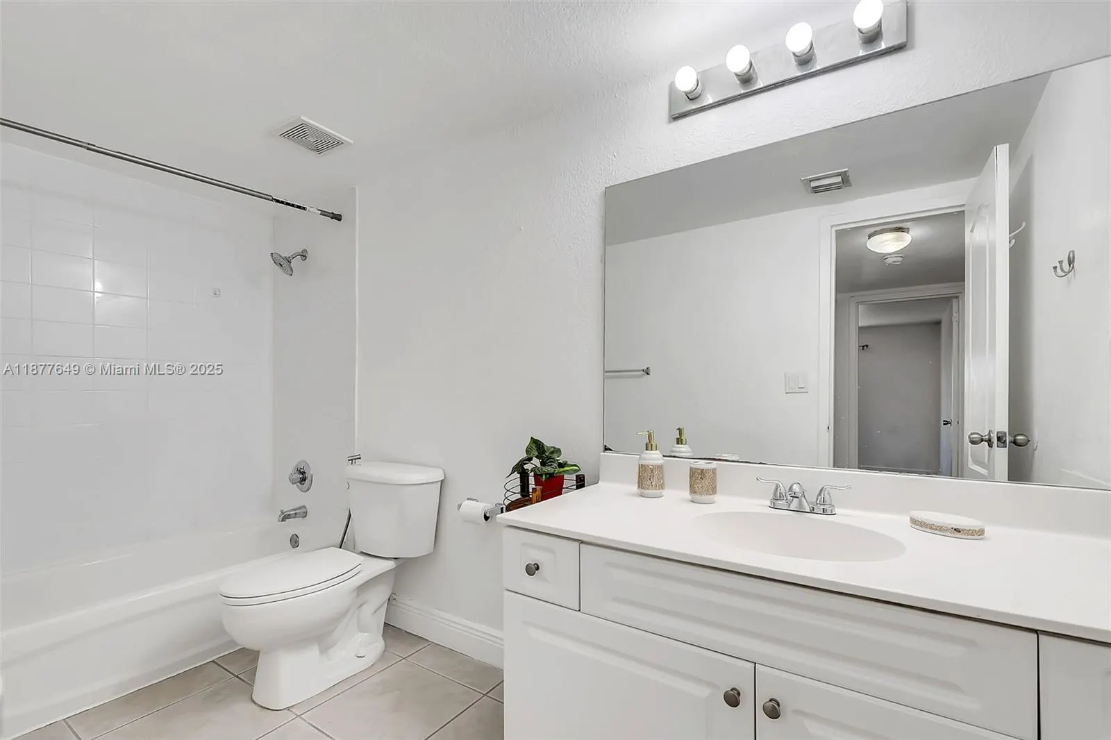 5000 NW 79th Ave, #212